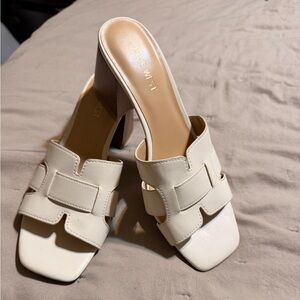 Nine West White Block Heel Slide Sandals Size 8.5 Square Toe